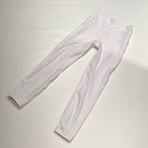 Lululemon aligne leggings 25” in white